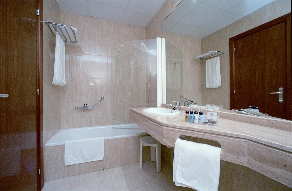 Baño Hotel Ciudadela